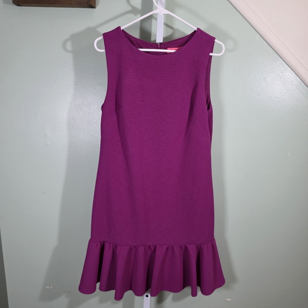 Betsey Johnson Magenta Ruffle-Hem Sleeveless Mini Shift Dress Size 8